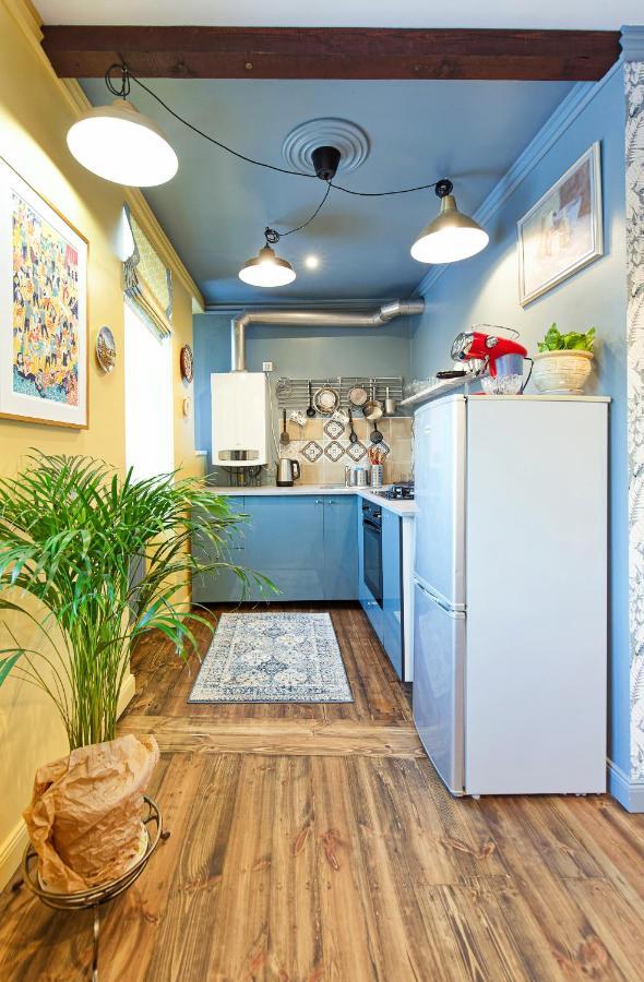 Self Check In Miera Art Apartment Riga Exterior photo